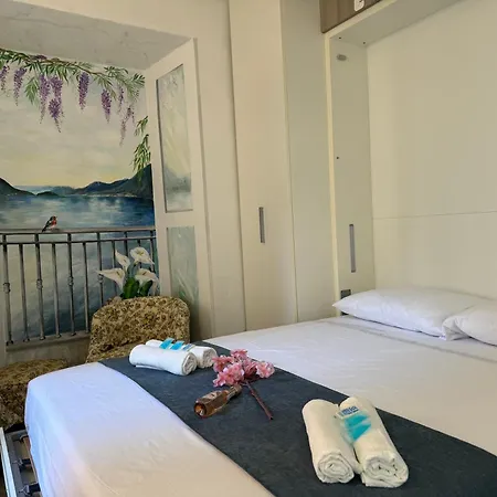 Wisteria Dreams - A Due Passi Dal * Argegno