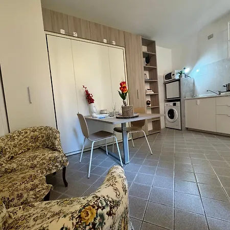 Apartment Wisteria Dreams - A Due Passi Dal